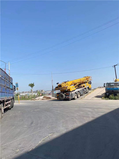 大祥区25吨吊车的租赁价格大概是多少？